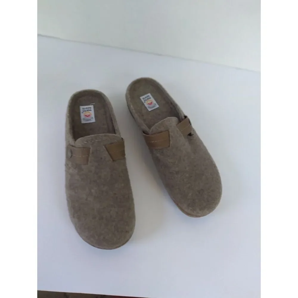 Earth‎ Lodge Cozy Wool Felt Clogs Indoor Outdoor Slip-On House Slippers